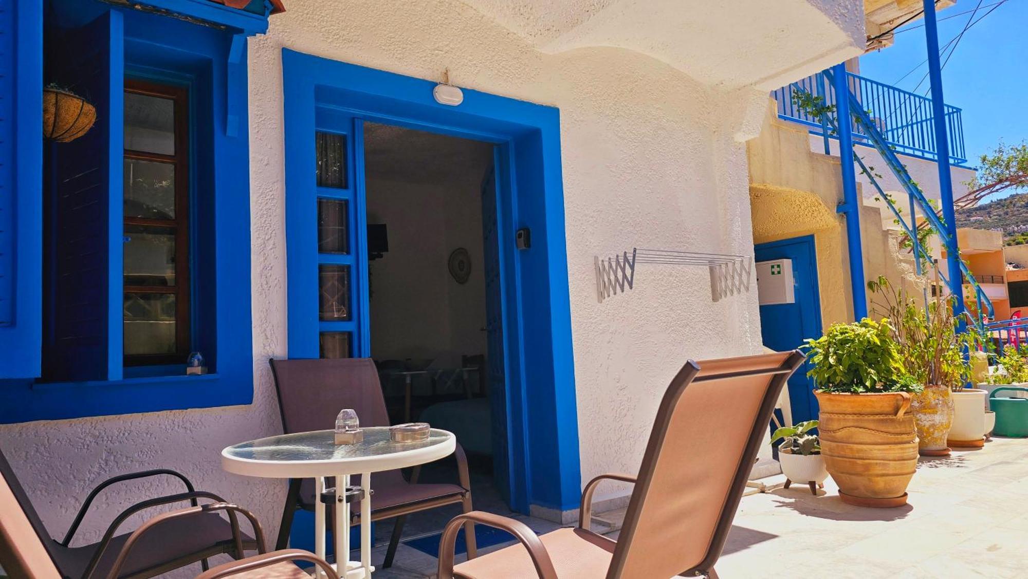 Michele Marie Apts Agia Pelagia Exterior foto