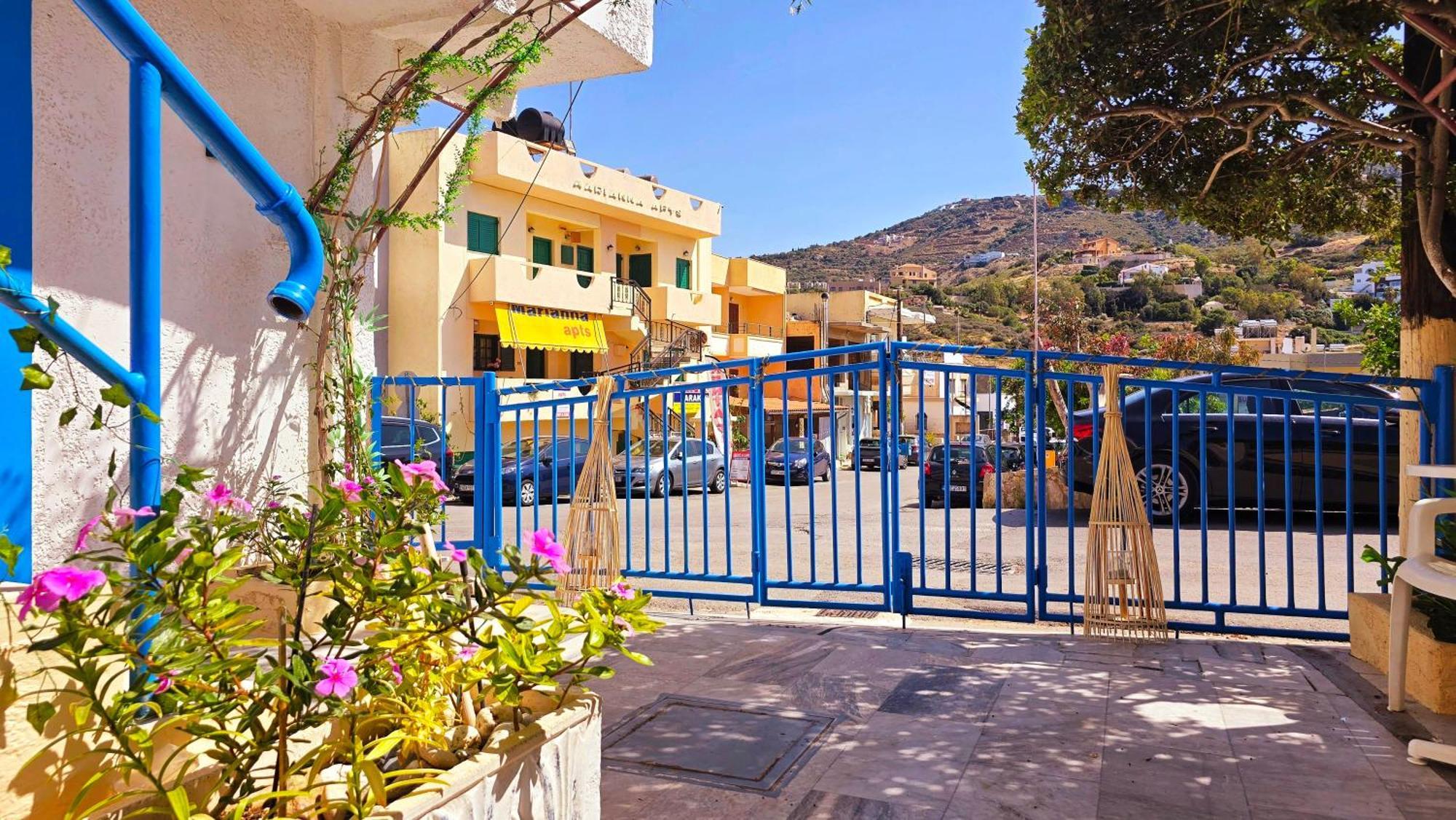 Michele Marie Apts Agia Pelagia Exterior foto